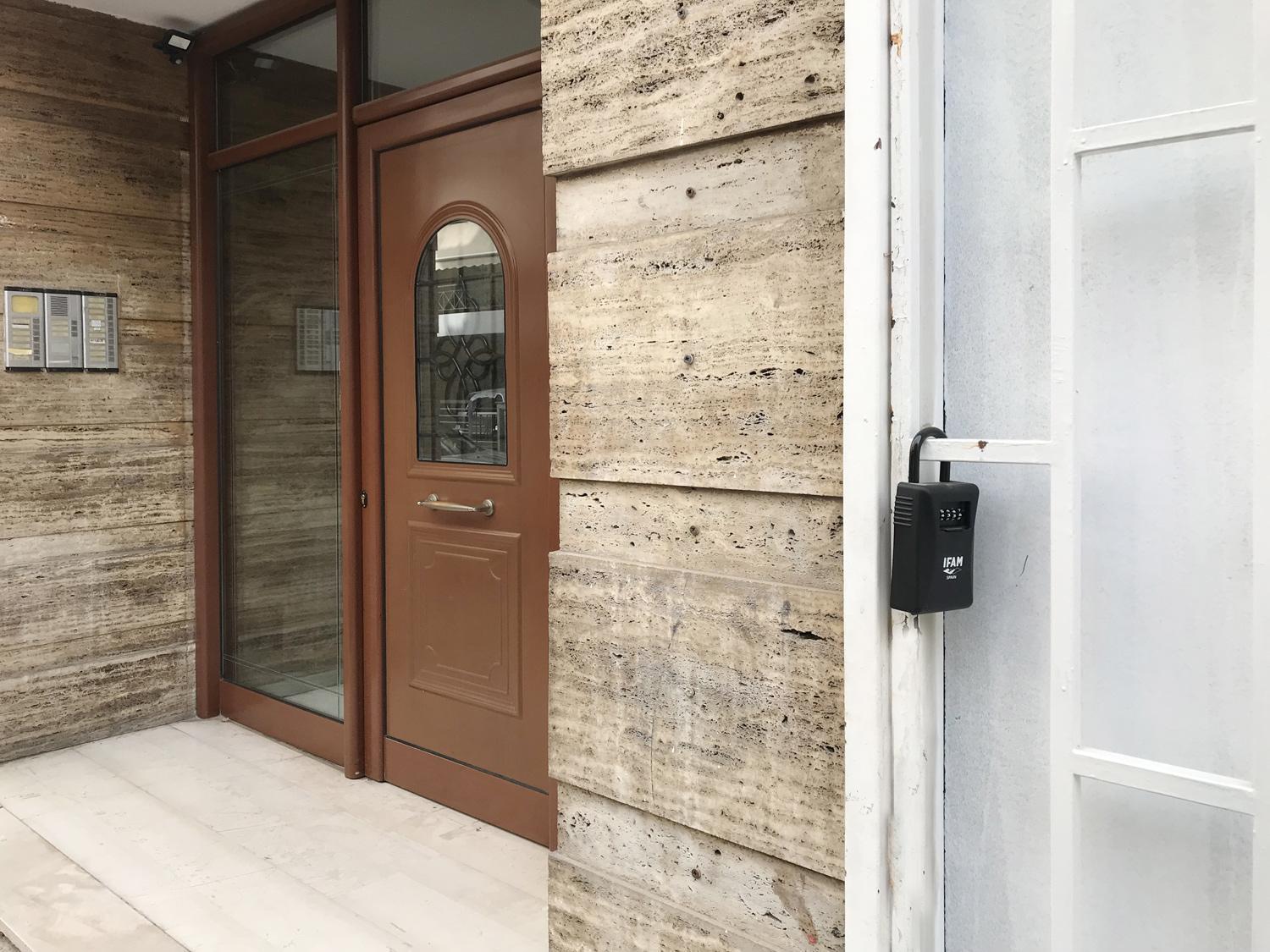 Zorba Meets Buddha Apartment Athens